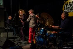 Jeudi 11 décembre 2025
Jazz Club de Grenoble
Jam session: Petit festin musical