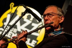 Jeudi 11 décembre 2025
Jazz Club de Grenoble
Jam session: Petit festin musical
Jacques Lockwood