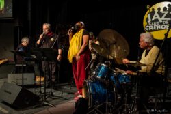 Jeudi 11 décembre 2025
Jazz Club de Grenoble
Jam session: Petit festin musical