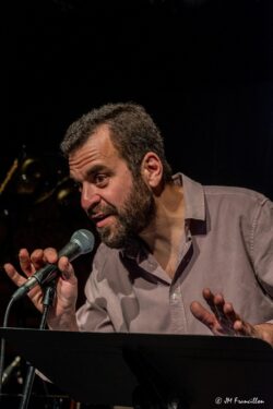 Jeudi 5 février 2026
Jazz Club de Grenoble
Concert: Rubinho Antunes Quartet
Rubinho Antunes: trompette et bugle
Alfio Origlio: piano
Marcel Bottaro: contrebasse
Zaza Desiderio: batterie