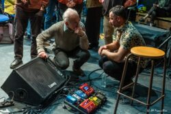 Jeudi 26 février 2026
Jazz Club de Grenoble
Concert: Andrea Caparros & Emile Melenchon: Confidence
Andrea Caparros: chant
Emile Melenchon: guitare