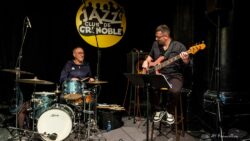 Jeudi 14 mai 2026
Jazz Club de Grenoble
concert: Triolistic
Lionel Melot: piano
Lilian Palomas: basse
Maurice Tragni: batterie