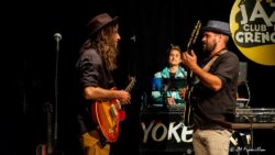 Jeudi 11 juin 2026
Jazz club de Grenoble
concert: Yochestra
Kevin Montiton: guitariste
Guy-Johann Sele: guitariste
Arnaud Baraston: beatmaker