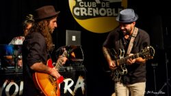 Jeudi 11 juin 2026
Jazz club de Grenoble
concert: Yochestra
Kevin Montiton: guitariste
Guy-Johann Sele: guitariste
Arnaud Baraston: beatmaker